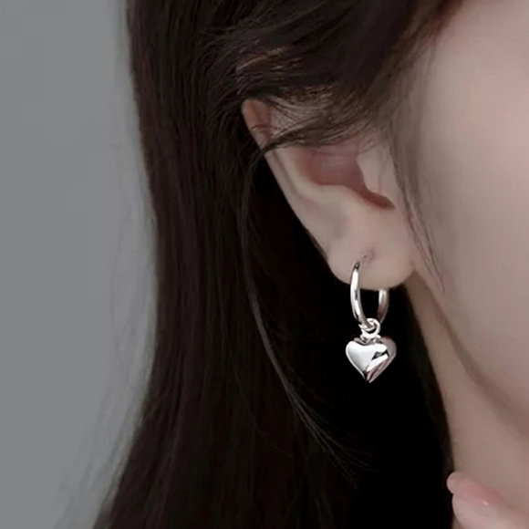 NEW Sterling Silver Hoops with 3-D Heart Charms - Picture 6 of 9